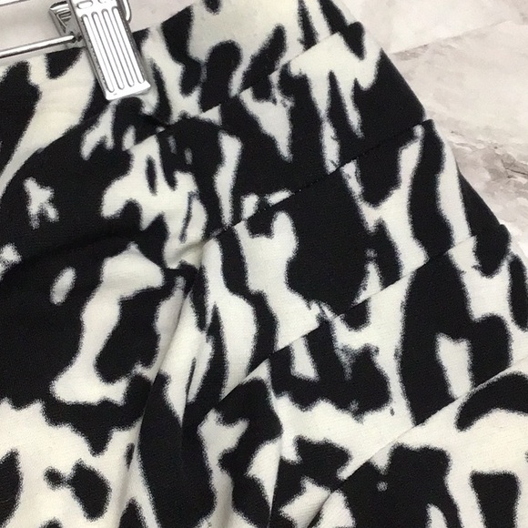 Reitmans Animal Print Pencil Skirt, Size 14 - Picture 3 of 8
